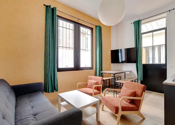 Pick A Flat's In Montmartre - Rue Des *